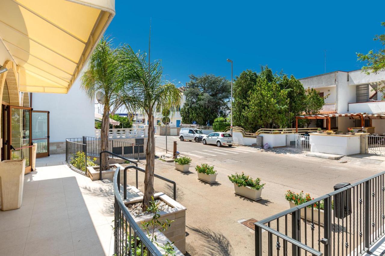 Lido Marini Rooms Exterior photo