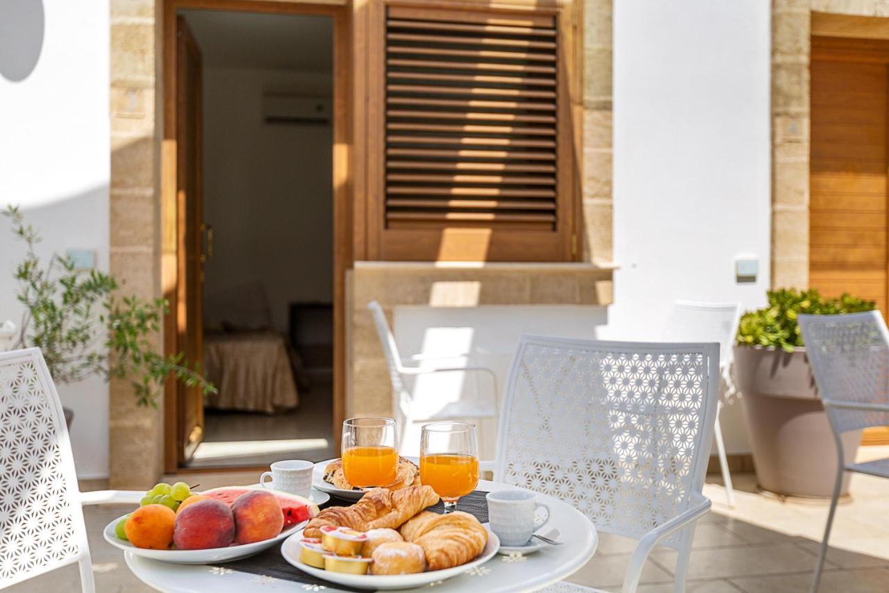 Lido Marini Rooms Exterior photo