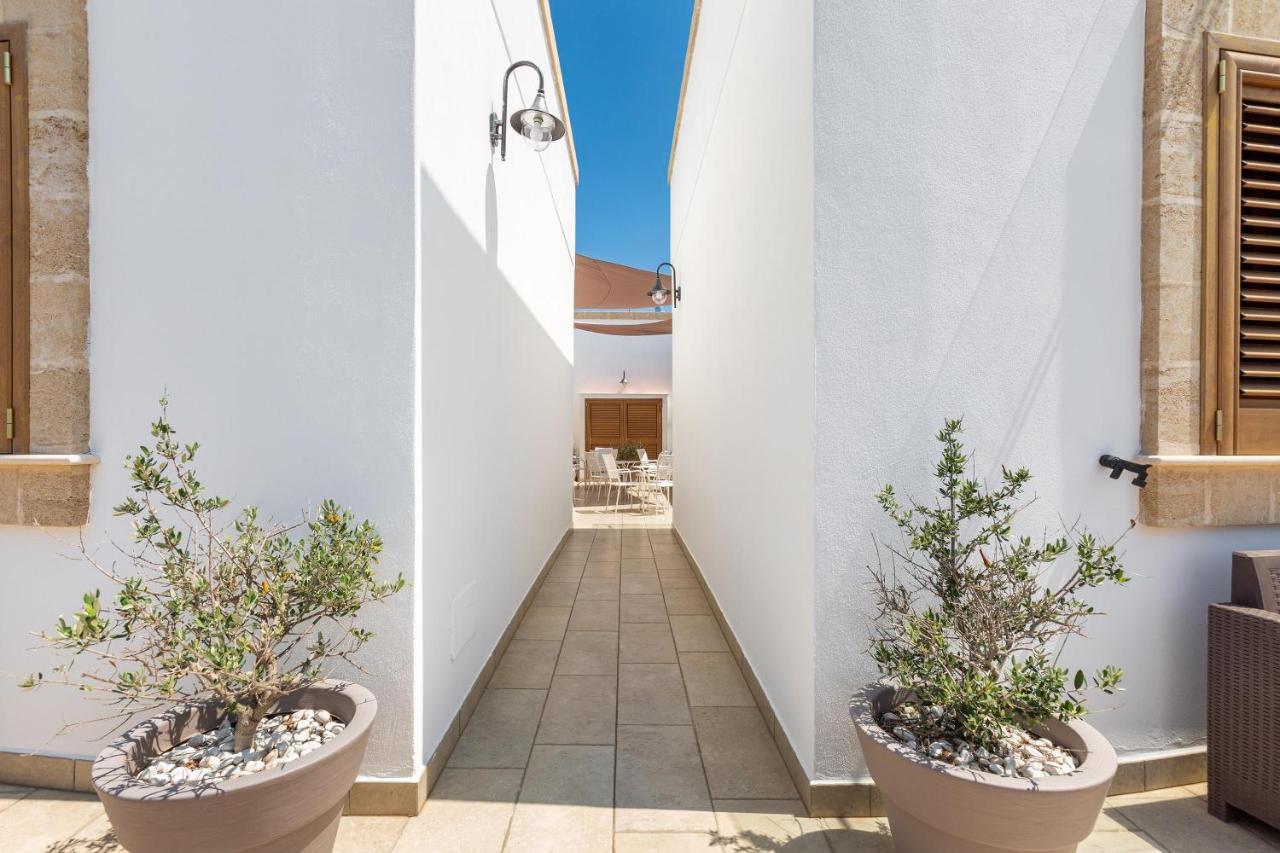 Lido Marini Rooms Exterior photo